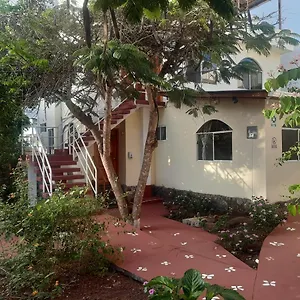 Сasa de vacaciones The Finch House, Puerto Ayora (Galapagos Islands)
