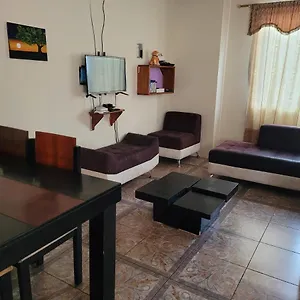 Apartamento Departamento Familiar En Santa Cruz, Puerto Ayora (Galapagos Islands)